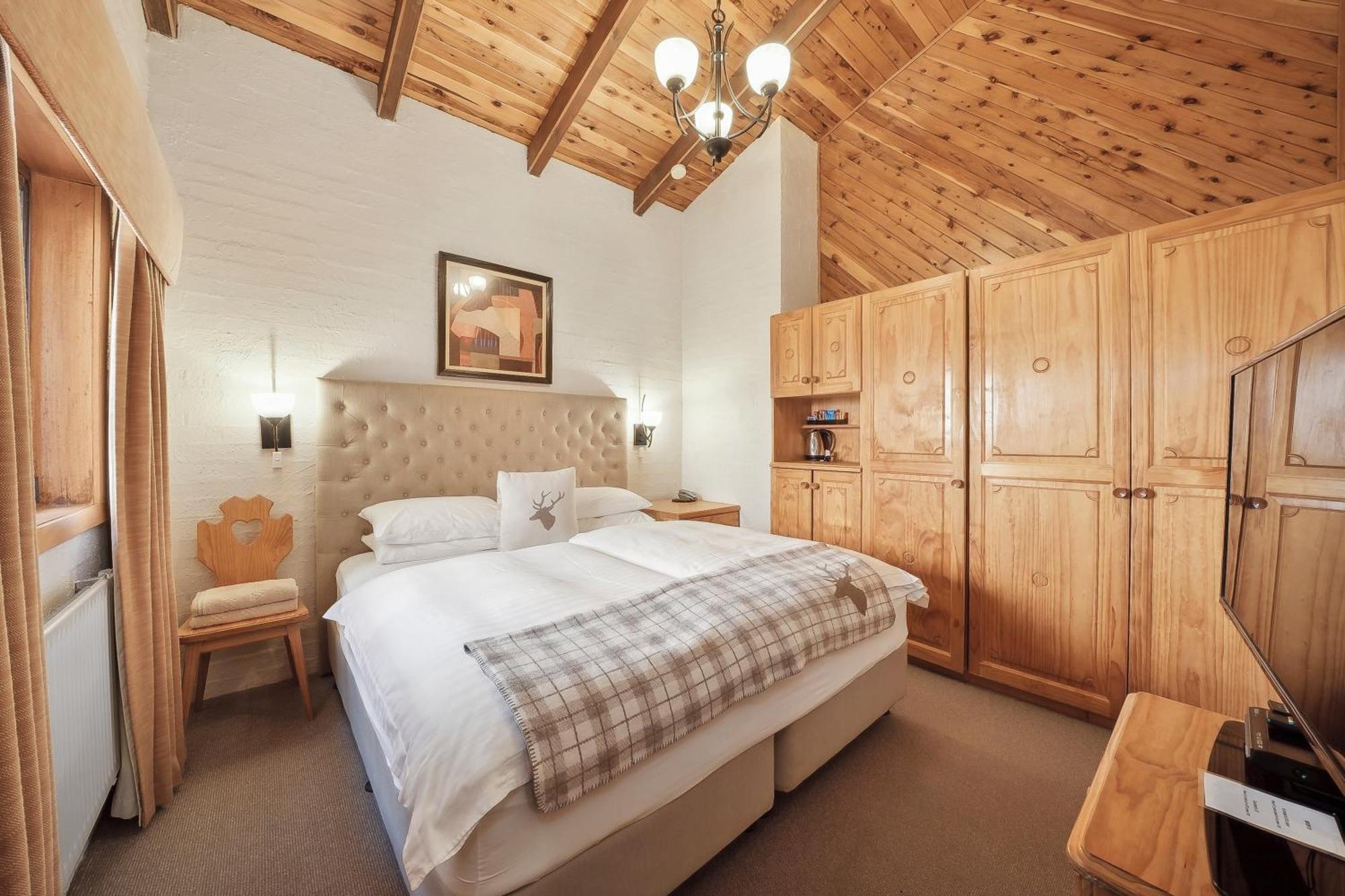 Hotel Pension Grimus Mount Buller Esterno foto