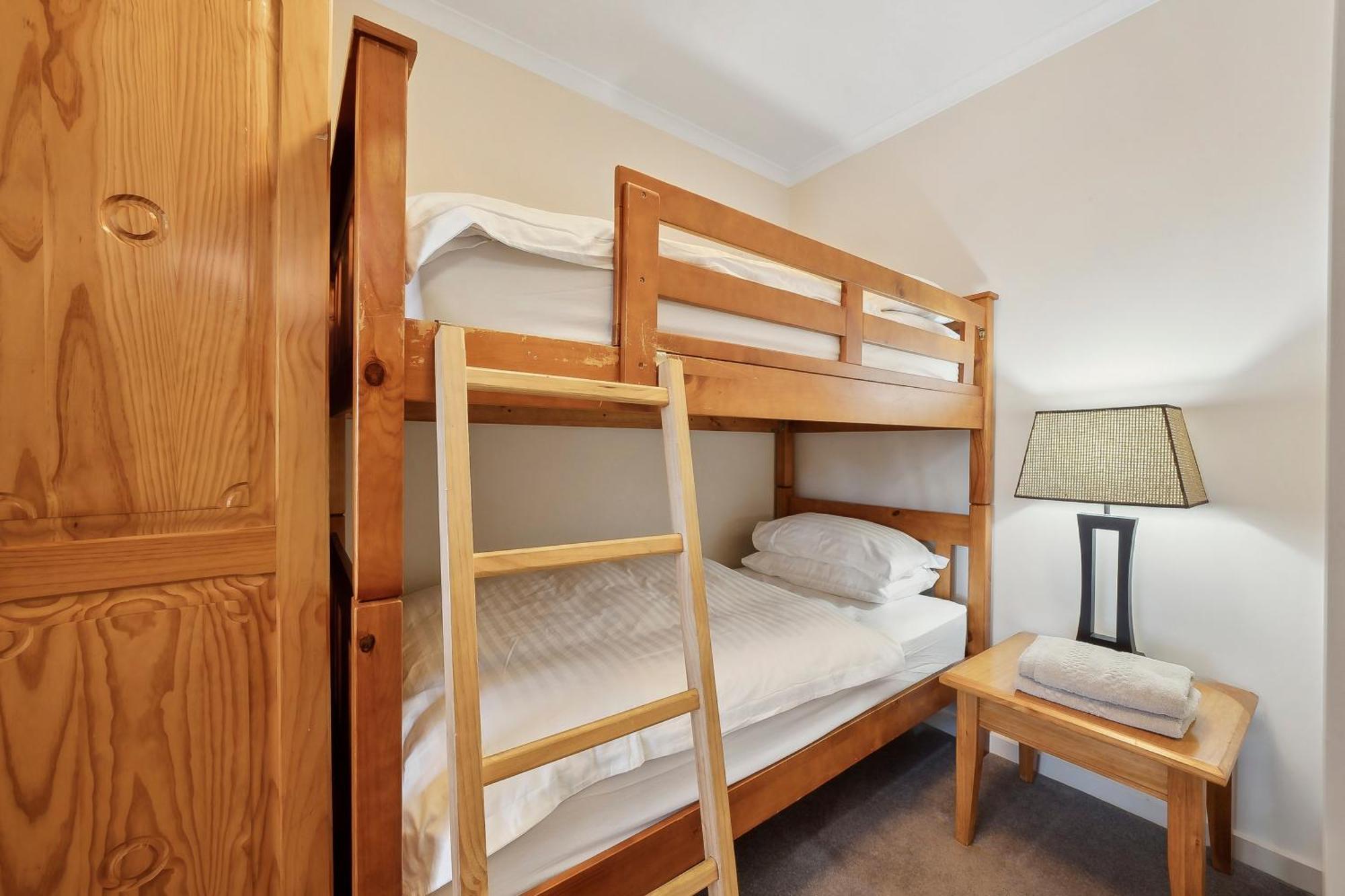 Hotel Pension Grimus Mount Buller Esterno foto