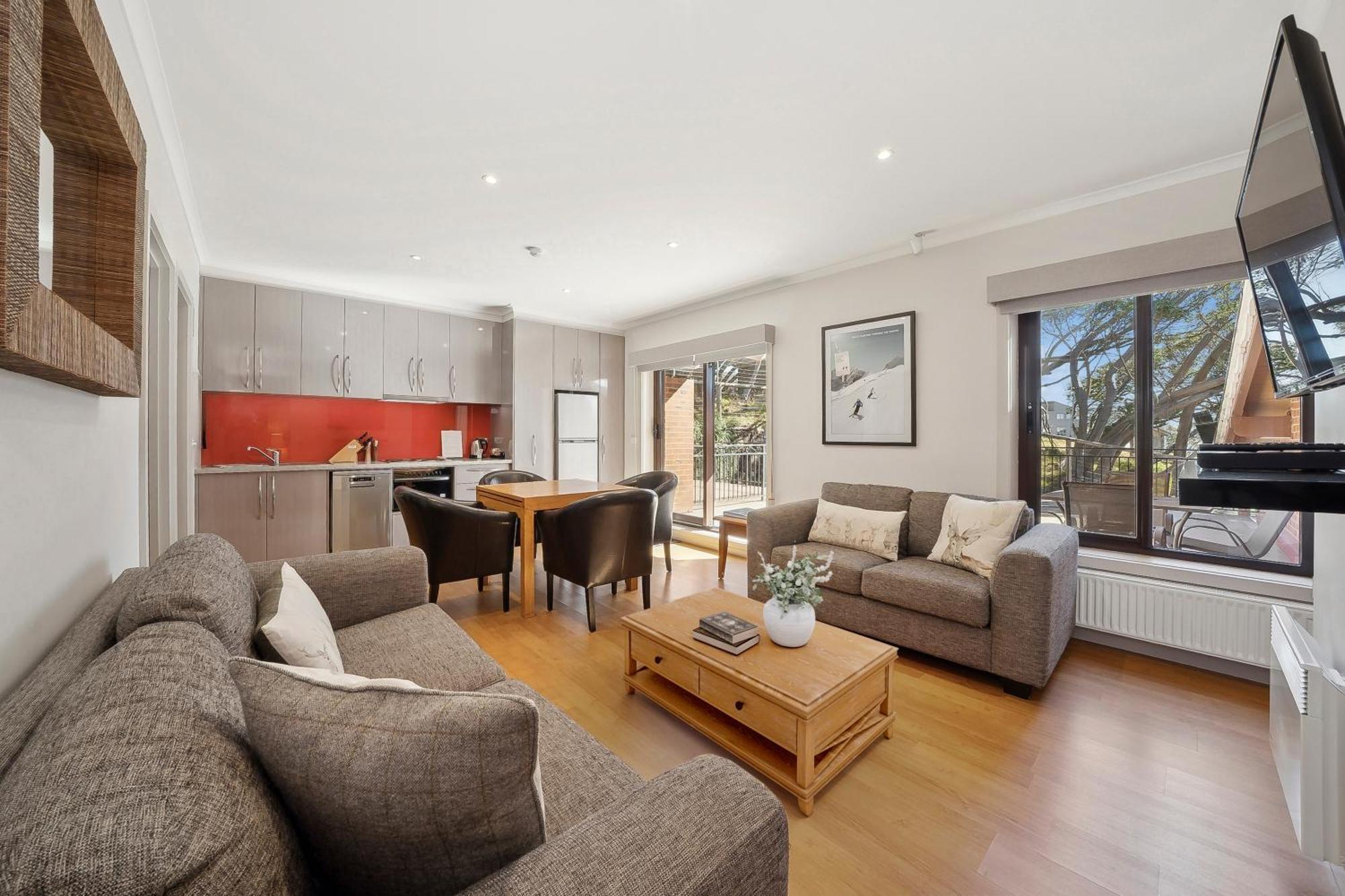 Hotel Pension Grimus Mount Buller Esterno foto